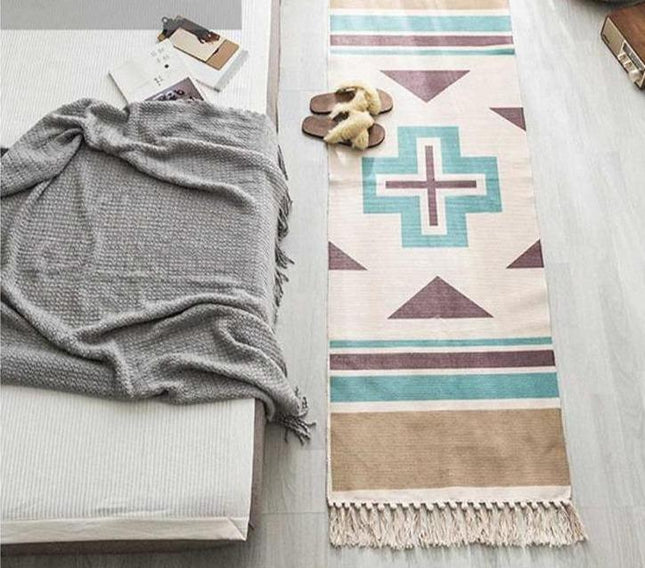 Alfombra de pasillo larga y estrecha