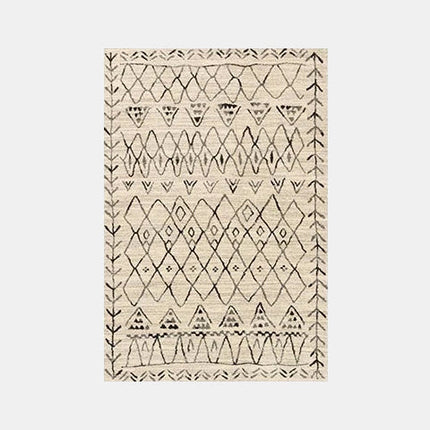 Alfombra beige de estilo bohemio y étnico.