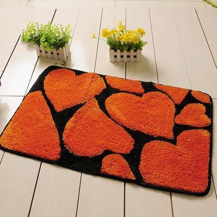 Alfombra de baño naranja diseño corazones
